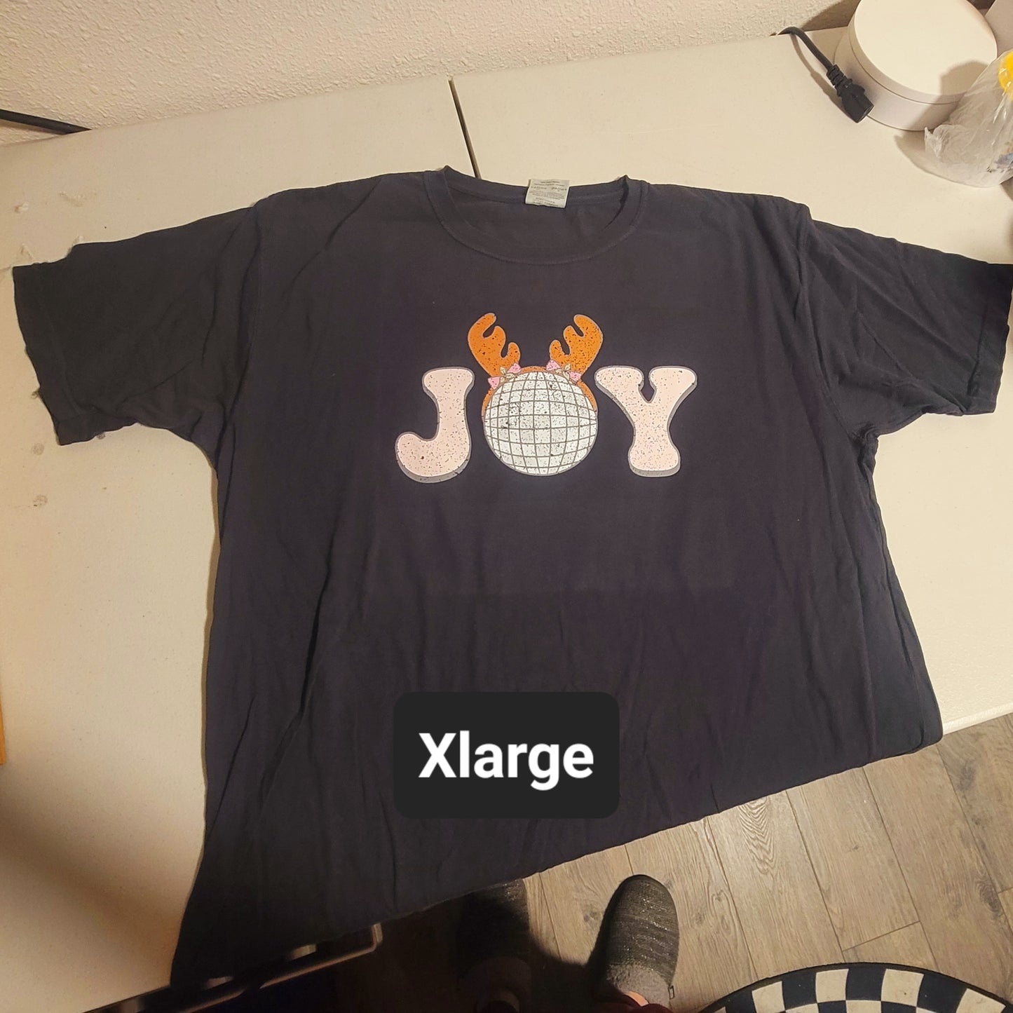 Joy Reindeer Tshirt - XL