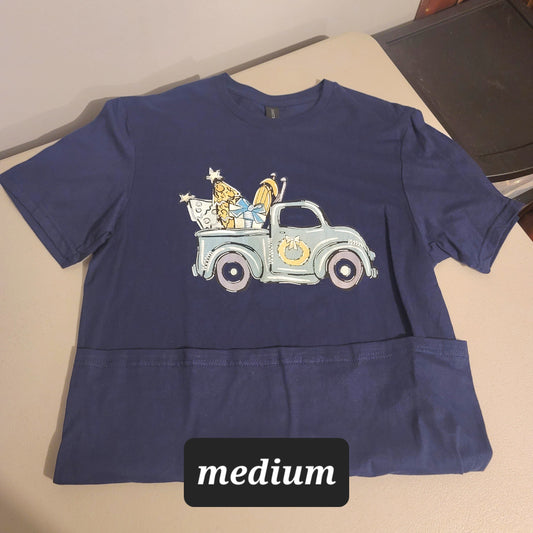 Christmas Truck Tshirt - M