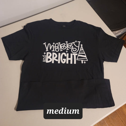 Merry & Bright Tshirt - M
