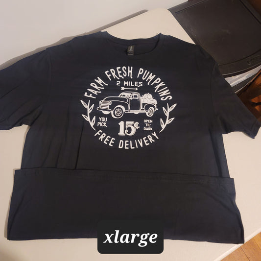 Farm Fresh Pumpkins Tshirt - XL