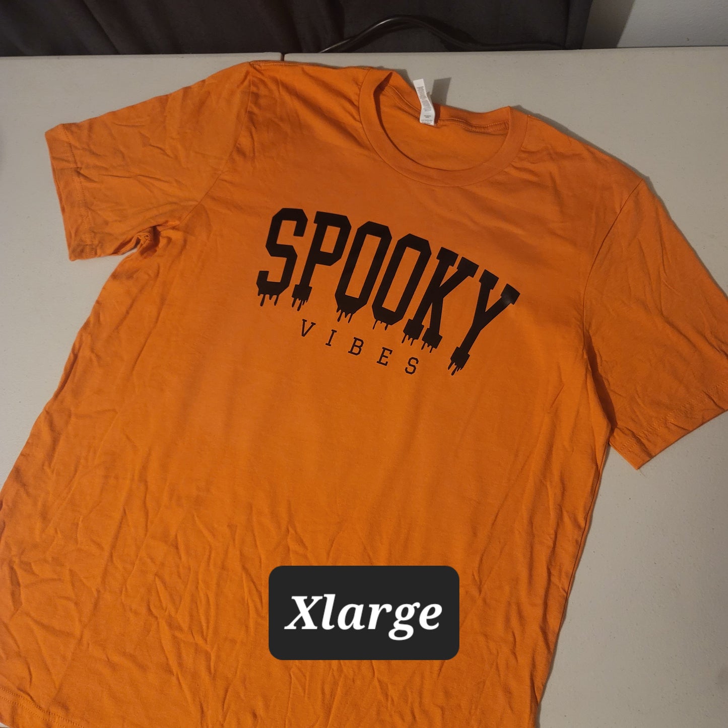 Spooky Vibes Tshirt - XL