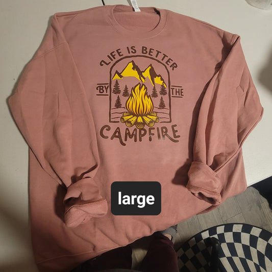 Life Is Better By The Campfire Crewneck - L