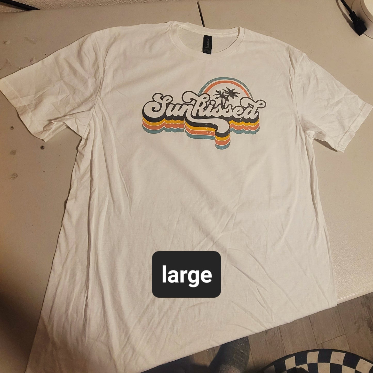 Sunkissed Tshirt - L