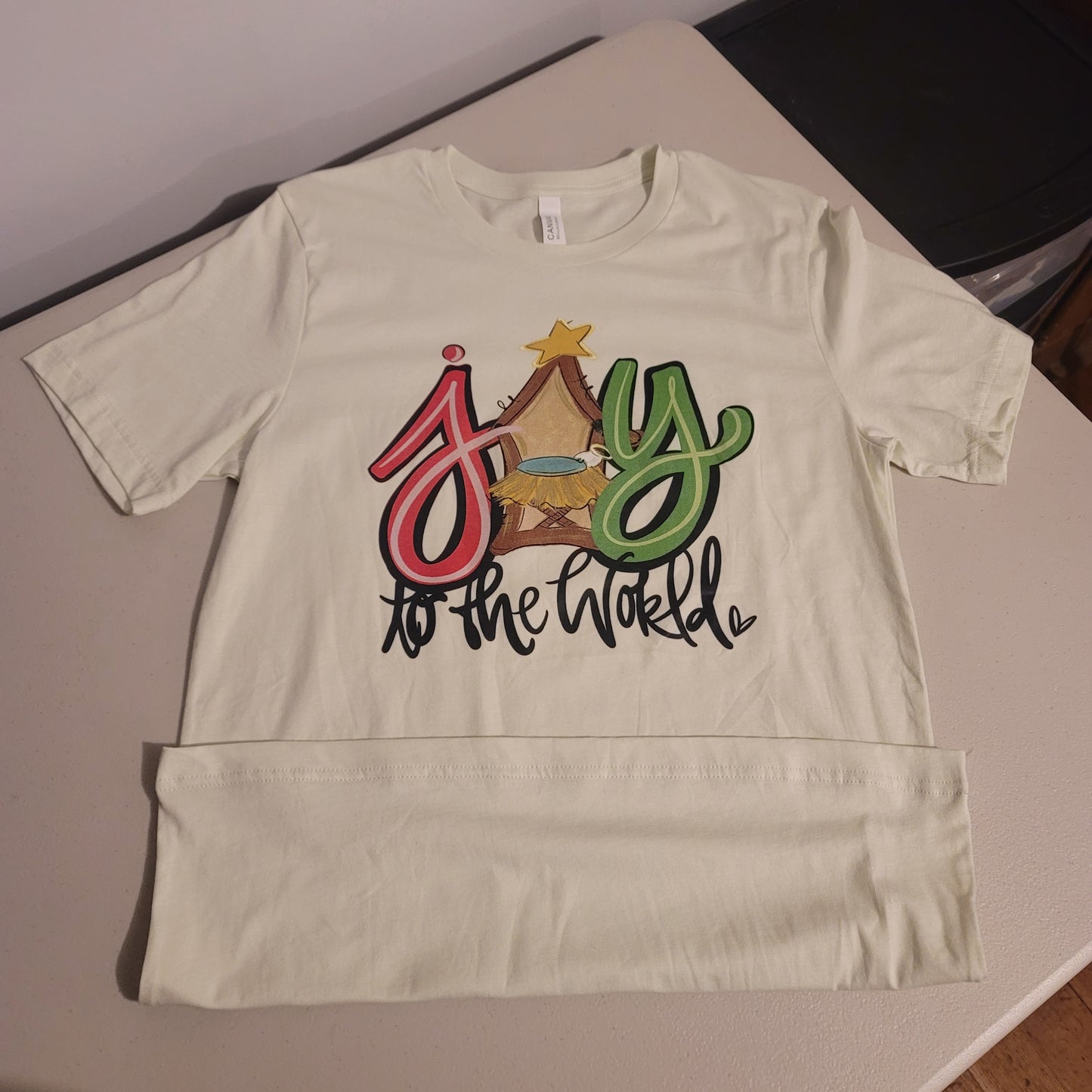 Joy To the World Tshirt - M