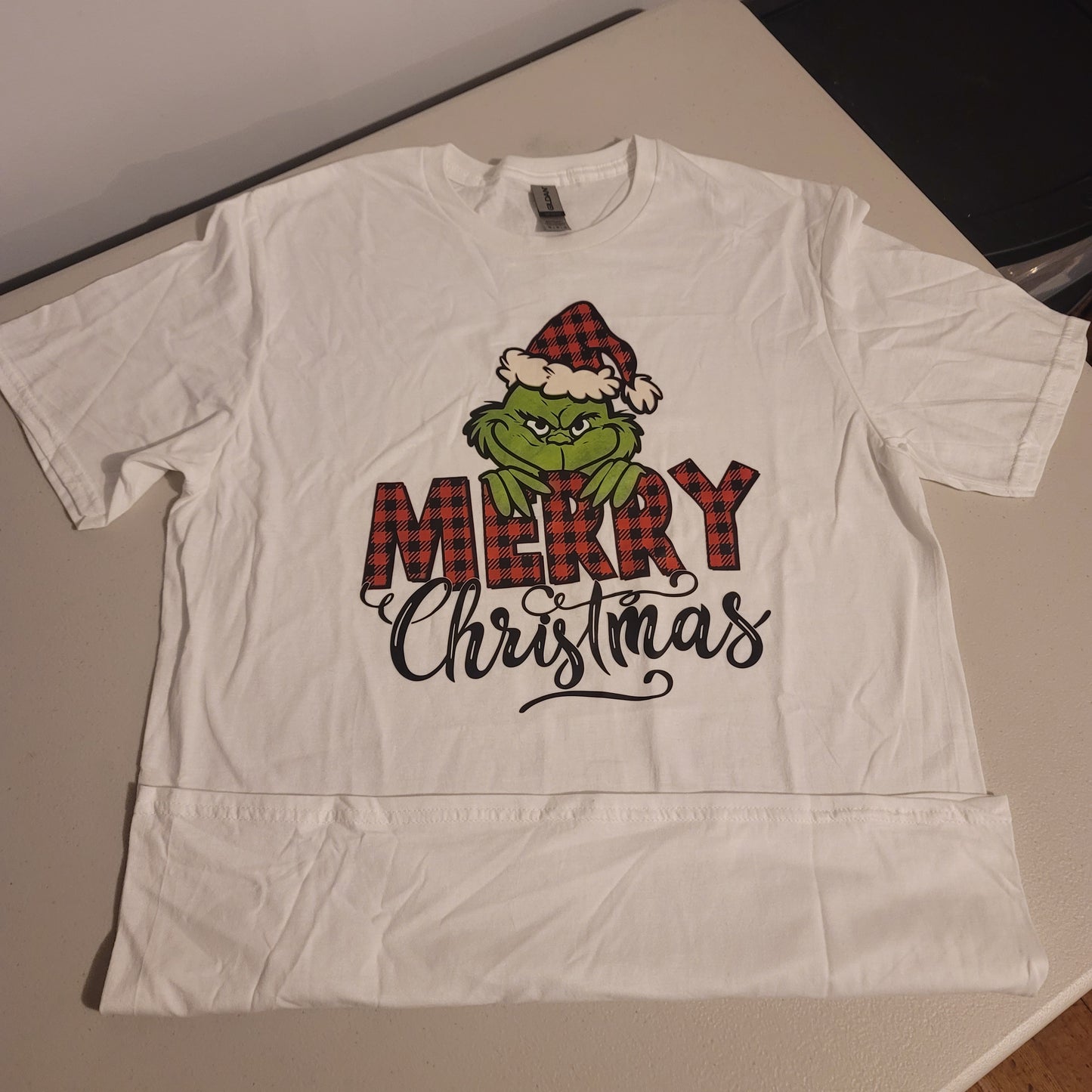 Merry Christmas Green Tshirt - M